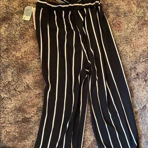 Two Piece Set - Picture 4 of 5